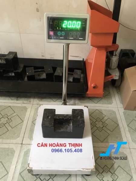 Cân bàn điện tử DI30 150KG là mẫu cân thông dụng chuyên dùng cho cân trọng lượng, cân nông sản, cân hàng hóa các loại phục vụ cho mục đích đo lường sản phẩm