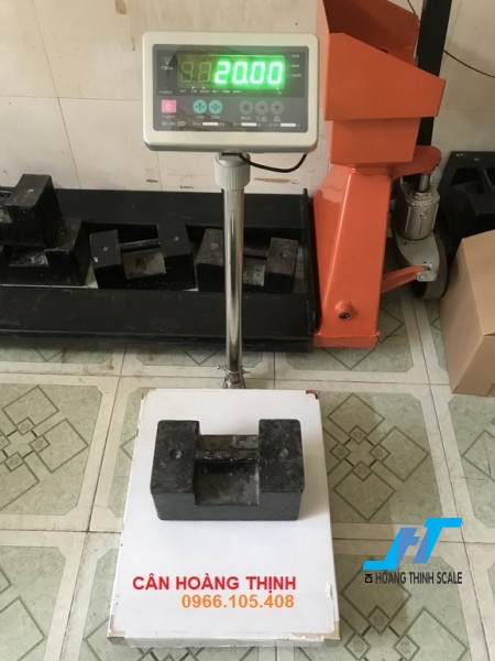 Cân Bàn Điện Tử DI30 500KG là mẫu cân thông dụng chuyên dùng cho cân trọng lượng, cân nông sản, cân hàng hóa các loại phục vụ cho mục đích đo lường sản phẩm