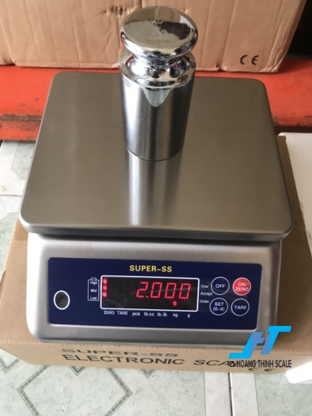Cân điện tử thủy sản SUPER SS 6kg là cân chuyên dùng trong môi trường thủy hải sản có độ ẩm cao, cân được sản xuất theo tiêu chuẩn chống nược IP68 , Bảo vệ chống bụi ngăn hoàn toàn xâm nhập ...